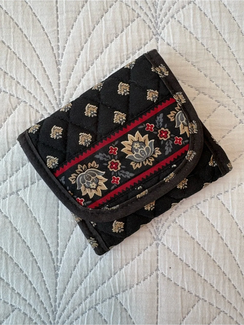 Vera Bradley Compact Wallet in Black, Red & Cream